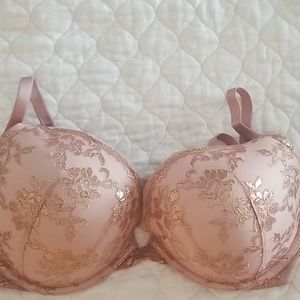 36DDD Victoria's Secret padded 2 sizes